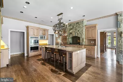13611 Deakins Lane, Darnestown, MD 20874 - Photo 21