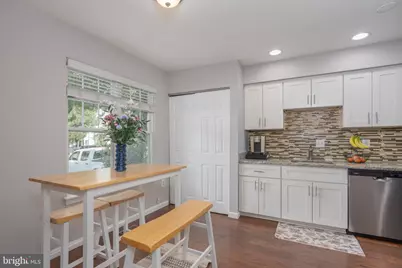 12902 Pickering Drive, Germantown, MD 20874 - Photo 5