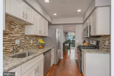 12902 Pickering Drive, Germantown, MD 20874 - Photo 7