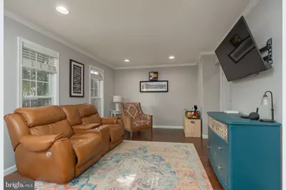 12902 Pickering Drive, Germantown, MD 20874 - Photo 11