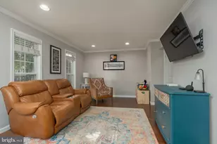 12902 Pickering Dr, Germantown, MD 20874 - Photo 11