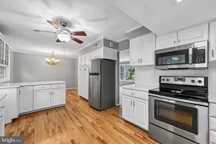 3012 Peebles Ct, Olney, MD 20832 - Photo 3