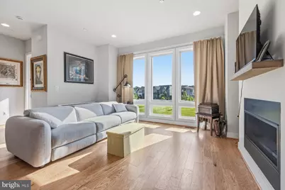 9767 Azure Aly, Bethesda, MD 20817 - Photo 11