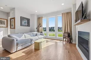 9767 Azure Aly, Bethesda, MD 20817 - Photo 11