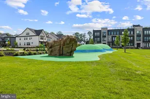 9767 Azure Aly, Bethesda, MD 20817 - Photo 51