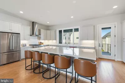 9767 Azure Aly, Bethesda, MD 20817 - Photo 13