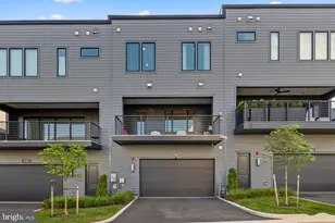 9767 Azure Aly, Bethesda, MD 20817 - Photo 35