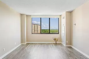 5225 Pooks Hill Rd, Bethesda, MD 20814 - Photo 9