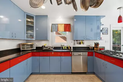 5609 Belmont Avenue, Chevy Chase, MD 20815 - Photo 15