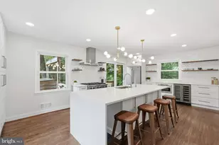 7620 Winterberry Pl, Bethesda, MD 20817 - Photo 7
