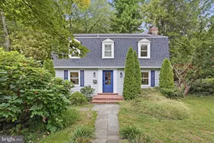 7620 Winterberry Pl, Bethesda, MD 20817 - Photo 1