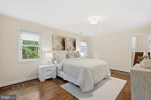 7620 Winterberry Pl, Bethesda, MD 20817 - Photo 17