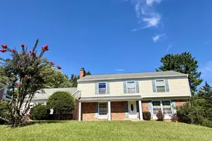 8807 Bells Mill Rd, Potomac, MD 20854 - Photo 1