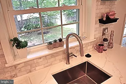 1289 Bartonshire Way, Potomac, MD 20854 - Photo 17