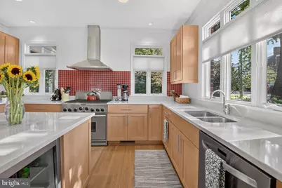 4315 Lynbrook Drive, Bethesda, MD 20814 - Photo 9