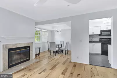5716 Chapman Mill Drive #150, Rockville, MD 20852 - Photo 3