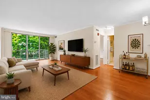 4977 Battery Ln, Bethesda, MD 20814 - Photo 1