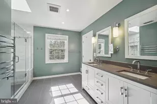 10226 Democracy Ln, Potomac, MD 20854 - Photo 5
