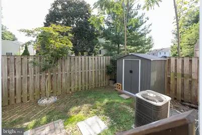 136 Sharpstead Lane, Gaithersburg, MD 20878 - Photo 11