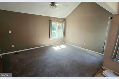 18900 Glendower Road, Gaithersburg, MD 20879 - Photo 7