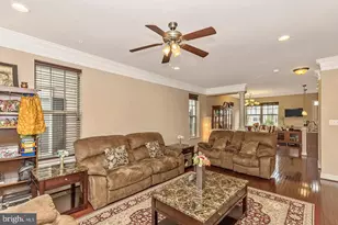 11882 Country Squire Way, Clarksburg, MD 20871 - Photo 5