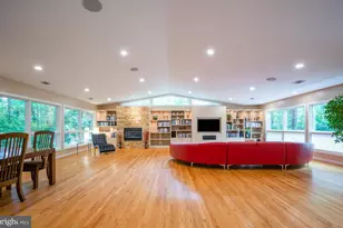 8313 Still Spring Ct, Bethesda, MD 20817 - Photo 7