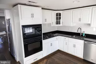 1013 Paul Dr, Rockville, MD 20851 - Photo 9