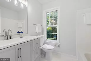 1102 Bettstrail Way, Rockville, MD 20854 - Photo 13