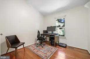 10623 Pine Haven Terrace, North Bethesda, MD 20852 - Photo 35