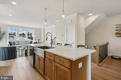207 Allen Lane, Poolesville, MD 20837 - Photo 5