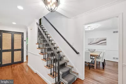 5711 Cheshire Drive, Bethesda, MD 20814 - Photo 11