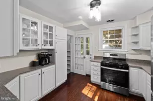 2504 Seminary Rd, Silver Spring, MD 20910 - Photo 5