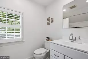 6100 Gloster Rd, Bethesda, MD 20816 - Photo 45