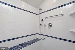 6100 Gloster Rd, Bethesda, MD 20816 - Photo 41