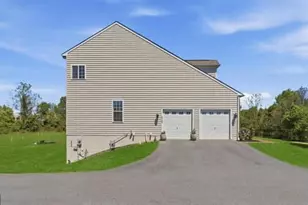 5709 Achille Ln, Derwood, MD 20855 - Photo 5
