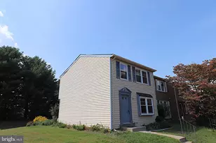 11 Mountain Laurel Ct, Gaithersburg, MD 20879 - Photo 1