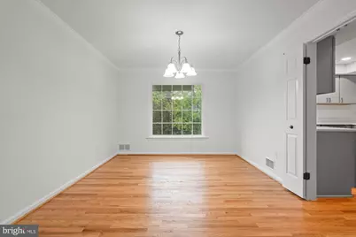 9601 Persimmon Tree Road, Potomac, MD 20854 - Photo 7