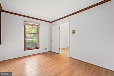 9601 Persimmon Tree Road, Potomac, MD 20854 - Photo 21