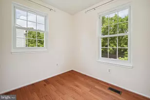 8266 Amity Cir, Gaithersburg, MD 20877 - Photo 15
