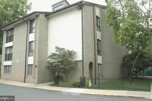6 Monroe St, Rockville, MD 20850 - Photo 1