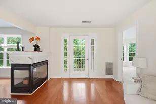 18805 Sparkling Water Dr, Germantown, MD 20874 - Photo 13