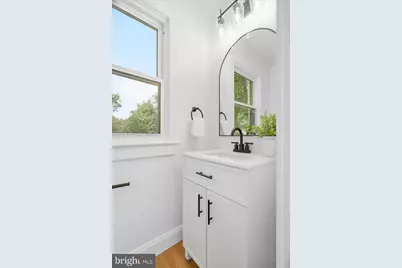 9424 Colesville Road, Silver Spring, MD 20901 - Photo 13