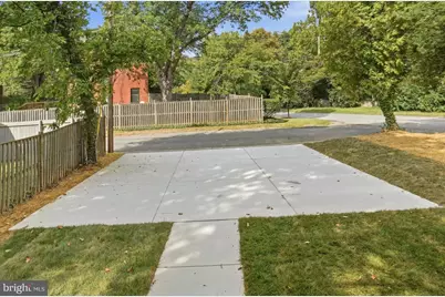 9424 Colesville Road, Silver Spring, MD 20901 - Photo 41