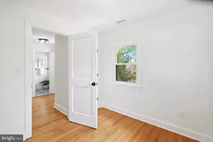 9424 Colesville Rd, Silver Spring, MD 20901 - Photo 29