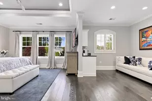 10205 Farnham Dr, Bethesda, MD 20814 - Photo 31