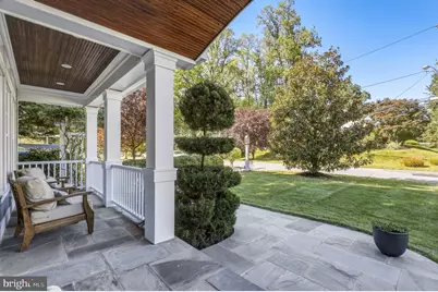 10205 Farnham Drive, Bethesda, MD 20814 - Photo 5