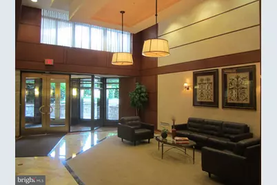 7111 Woodmont Avenue #610, Bethesda, MD 20814 - Photo 15