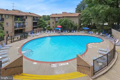 114 Monroe Street #114-10, Rockville, MD 20850 - Photo 17