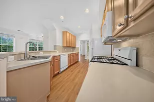11521 Georgia Ave, Silver Spring, MD 20902 - Photo 9