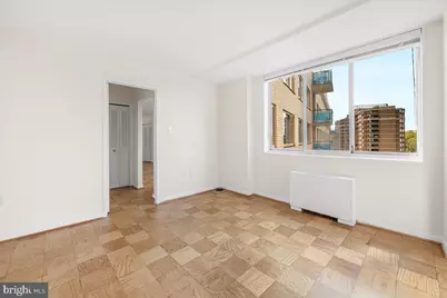 10401 Grosvenor Place #1428, Rockville, MD 20852 - Photo 5